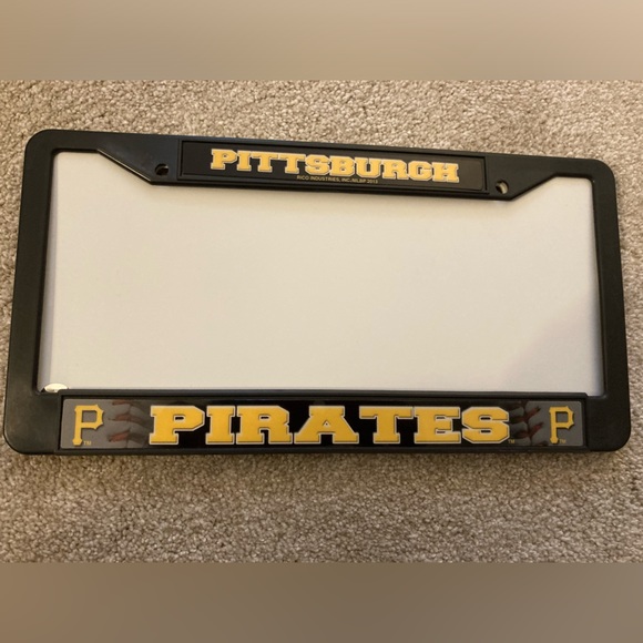 Pitt Pirates license plate frame - Picture 3 of 6